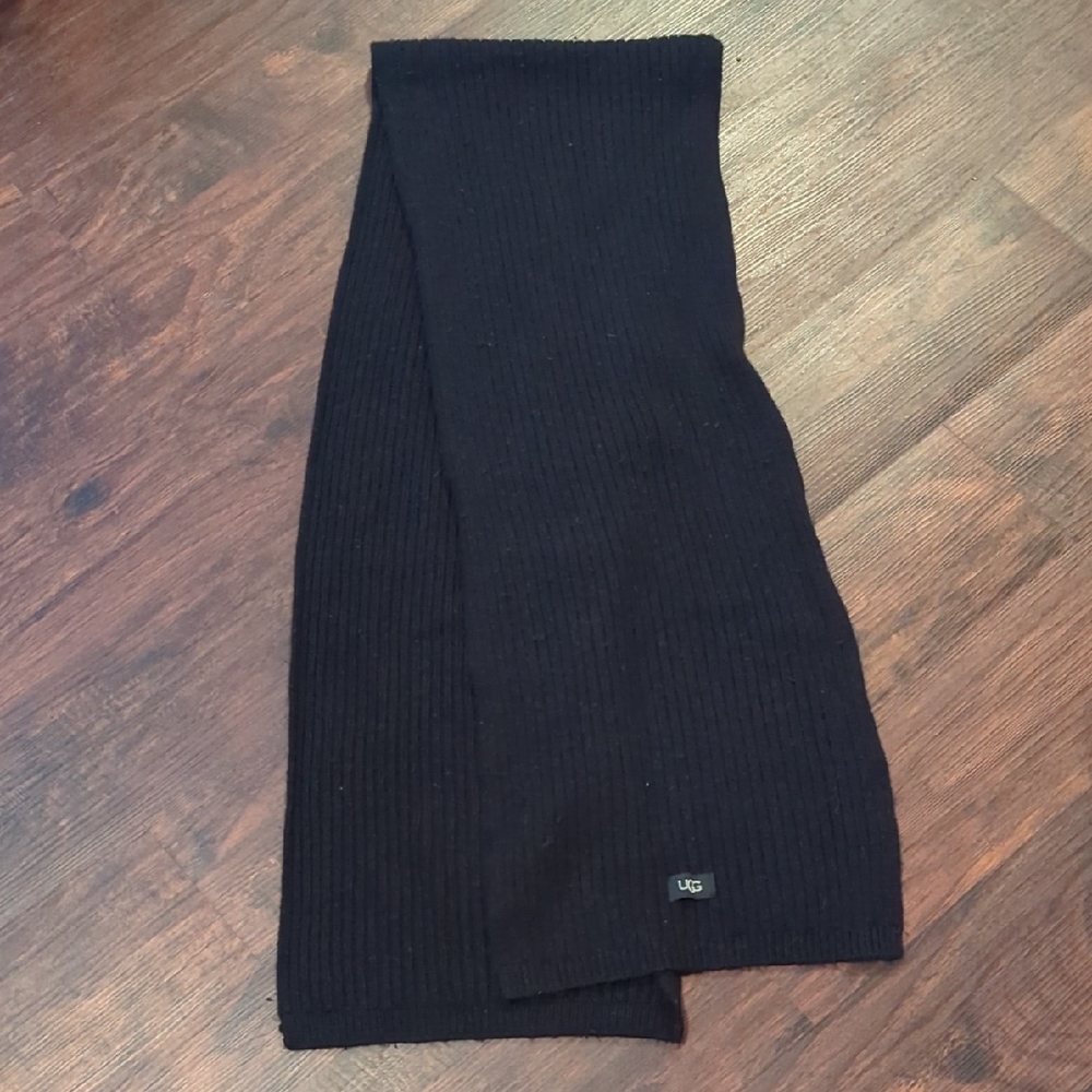 UGG Black Knit Scarf
